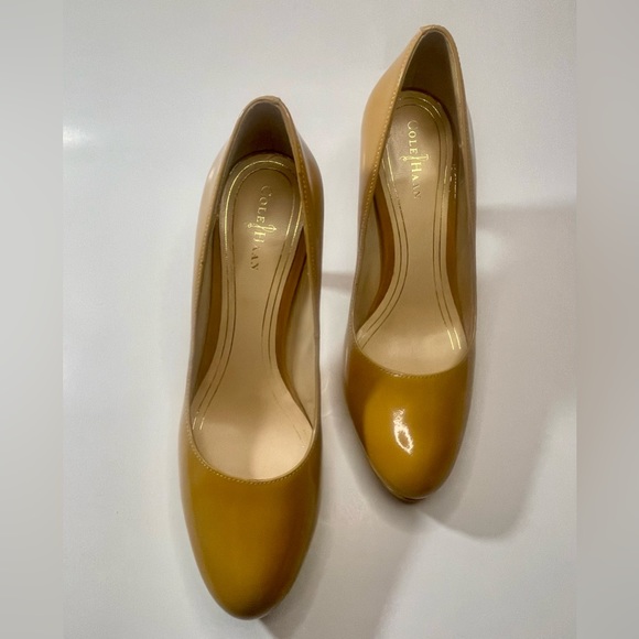 Cole Haan Shoes - Cole Haan Beige Patent Leather Air Heels Pumps Womens Size 7B Mustard